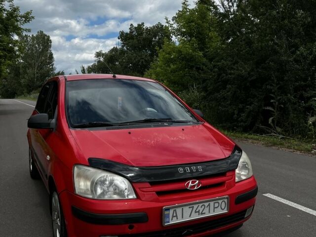 Червоний Хендай Гетц, об'ємом двигуна 1.3 л та пробігом 28 тис. км за 2700 $, фото 1 на Automoto.ua