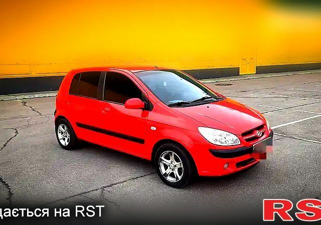 Красный Хендай Гетц, объемом двигателя 16 л и пробегом 180 тыс. км за 5000 $, фото 1 на Automoto.ua