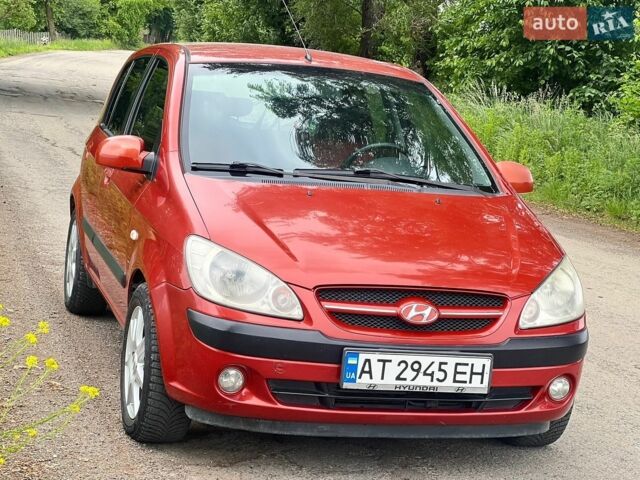 Красный Хендай Гетц, объемом двигателя 1.4 л и пробегом 180 тыс. км за 4999 $, фото 1 на Automoto.ua