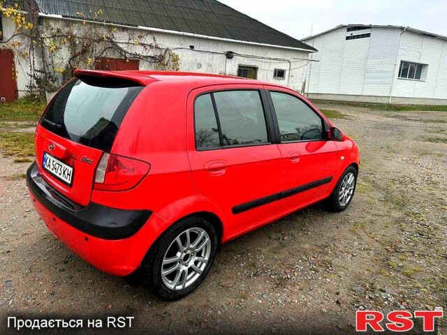 Красный Хендай Гетц, объемом двигателя 1.4 л и пробегом 200 тыс. км за 5600 $, фото 1 на Automoto.ua