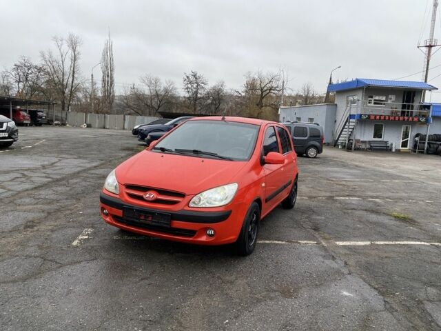 Красный Хендай Гетц, объемом двигателя 1.6 л и пробегом 178 тыс. км за 5250 $, фото 1 на Automoto.ua