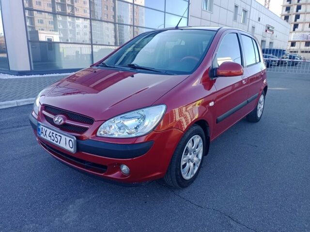 Красный Хендай Гетц, объемом двигателя 1.4 л и пробегом 213 тыс. км за 5350 $, фото 1 на Automoto.ua