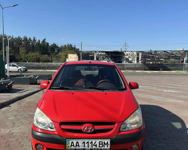Червоний Хендай Гетц, об'ємом двигуна 1.4 л та пробігом 105 тис. км за 5500 $, фото 1 на Automoto.ua