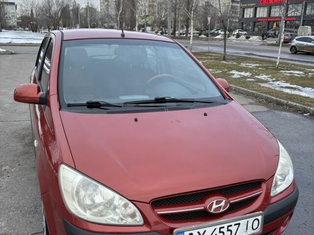 Красный Хендай Гетц, объемом двигателя 1.4 л и пробегом 213 тыс. км за 4563 $, фото 1 на Automoto.ua
