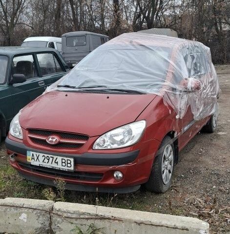 Красный Хендай Гетц, объемом двигателя 1.4 л и пробегом 75 тыс. км за 1000 $, фото 1 на Automoto.ua