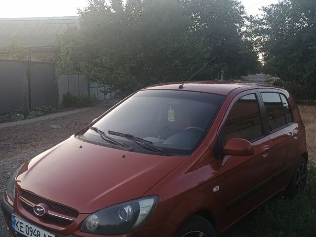 Червоний Хендай Гетц, об'ємом двигуна 1.6 л та пробігом 239 тис. км за 5600 $, фото 1 на Automoto.ua
