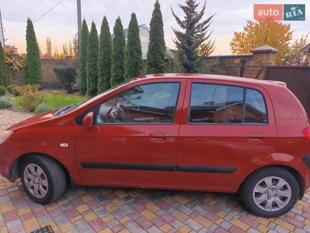 Красный Хендай Гетц, объемом двигателя 1.6 л и пробегом 198 тыс. км за 6200 $, фото 1 на Automoto.ua
