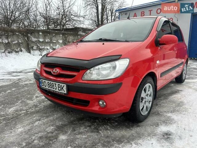 Червоний Хендай Гетц, об'ємом двигуна 1.4 л та пробігом 197 тис. км за 4950 $, фото 1 на Automoto.ua