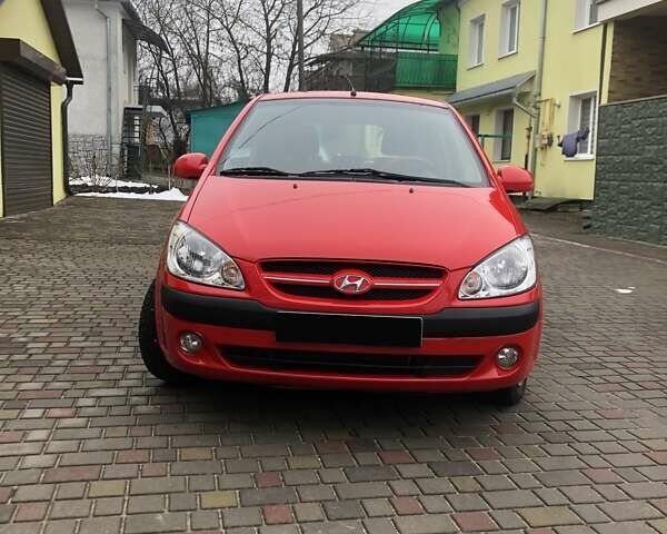 Красный Хендай Гетц, объемом двигателя 1.4 л и пробегом 93 тыс. км за 5200 $, фото 1 на Automoto.ua