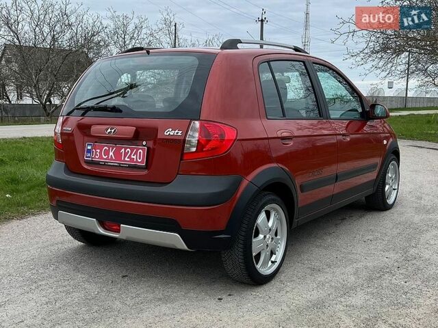 Красный Хендай Гетц, объемом двигателя 1.4 л и пробегом 150 тыс. км за 5700 $, фото 1 на Automoto.ua