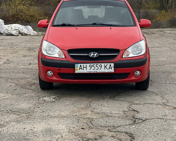 Красный Хендай Гетц, объемом двигателя 0 л и пробегом 119 тыс. км за 6500 $, фото 1 на Automoto.ua