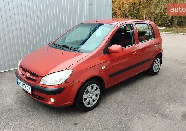 Хендай Гетц 2008 у Кам'янське (Дніпродзержинськ) на Automoto.ua Червоний Хендай Гетц, об'ємом двигуна 1.4 л та пробігом 169 тис. км за 3850 $, фото 1 на Automoto.ua