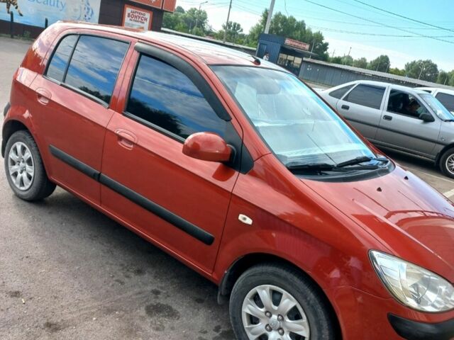 Красный Хендай Гетц, объемом двигателя 1.4 л и пробегом 170 тыс. км за 6138 $, фото 1 на Automoto.ua