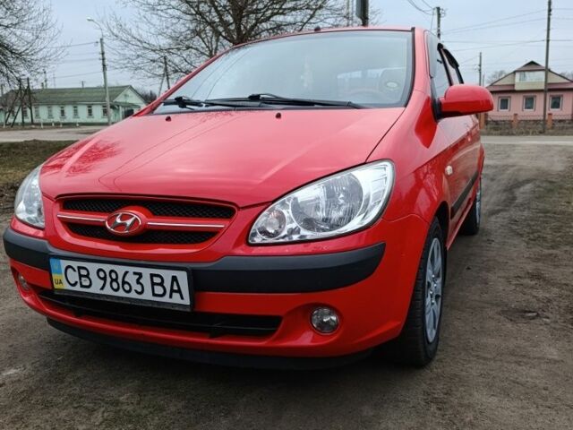 Красный Хендай Гетц, объемом двигателя 1.4 л и пробегом 166 тыс. км за 5555 $, фото 1 на Automoto.ua