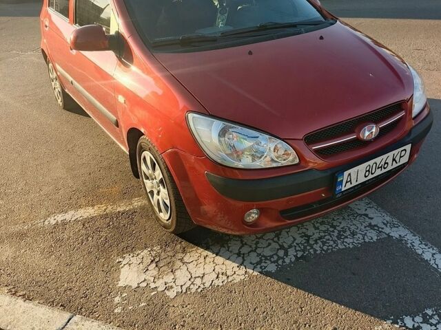 Червоний Хендай Гетц, об'ємом двигуна 1.4 л та пробігом 200 тис. км за 5400 $, фото 1 на Automoto.ua