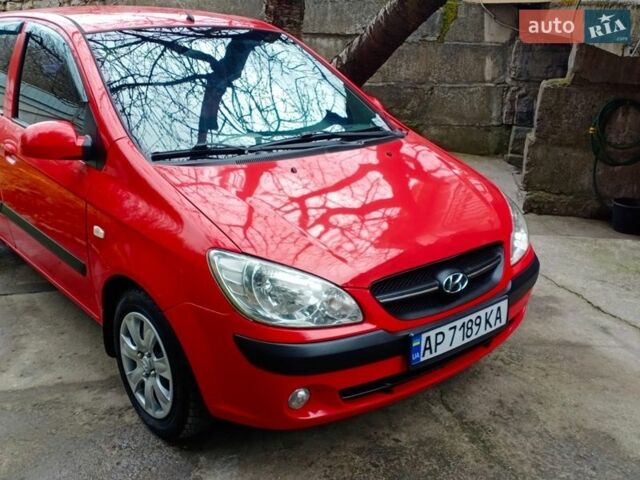 Червоний Хендай Гетц, об'ємом двигуна 1.4 л та пробігом 247 тис. км за 5600 $, фото 1 на Automoto.ua