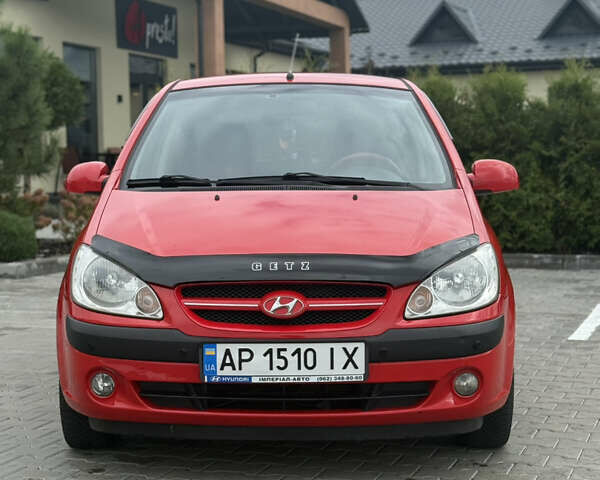 Хендай Гетц 2008 в Виннице на Automoto.ua Красный Хендай Гетц, объемом двигателя 1.4 л и пробегом 122 тыс. км за 5850 $, фото 1 на Automoto.ua