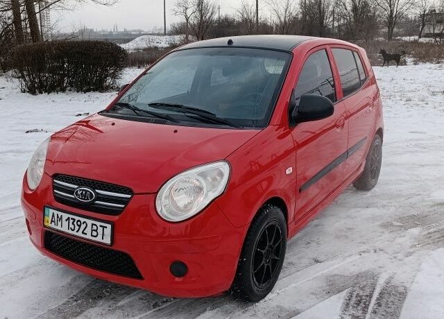 Червоний Хендай Гетц, об'ємом двигуна 1.1 л та пробігом 170 тис. км за 4550 $, фото 1 на Automoto.ua