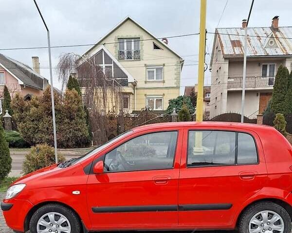 Червоний Хендай Гетц, об'ємом двигуна 1.4 л та пробігом 58 тис. км за 4500 $, фото 1 на Automoto.ua