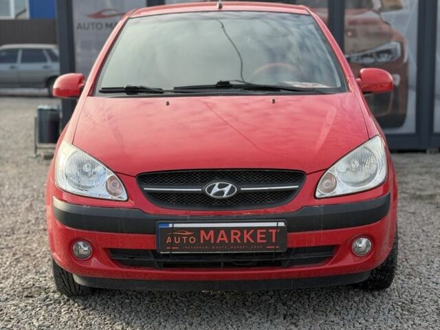 Красный Хендай Гетц, объемом двигателя 1.4 л и пробегом 199 тыс. км за 4500 $, фото 1 на Automoto.ua