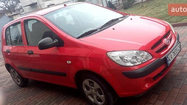 Красный Хендай Гетц, объемом двигателя 1.09 л и пробегом 197 тыс. км за 3600 $, фото 1 на Automoto.ua