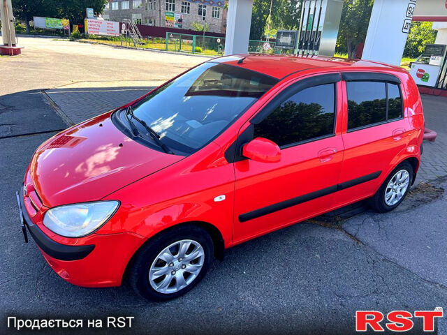 Красный Хендай Гетц, объемом двигателя 1.4 л и пробегом 128 тыс. км за 5150 $, фото 1 на Automoto.ua