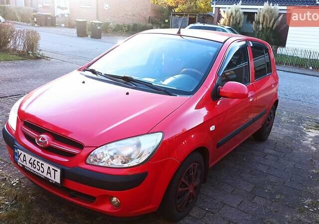 Червоний Хендай Гетц, об'ємом двигуна 1.4 л та пробігом 120 тис. км за 3600 $, фото 1 на Automoto.ua