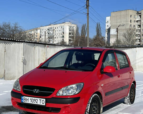 Красный Хендай Гетц, объемом двигателя 1.4 л и пробегом 119 тыс. км за 5500 $, фото 1 на Automoto.ua