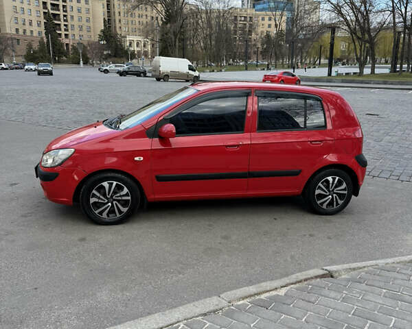 Красный Хендай Гетц, объемом двигателя 0 л и пробегом 80 тыс. км за 6500 $, фото 1 на Automoto.ua