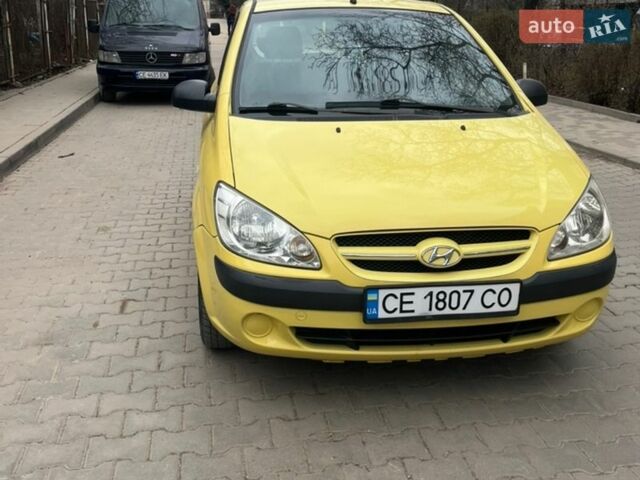 Желтый Хендай Гетц, объемом двигателя 1.4 л и пробегом 289 тыс. км за 2250 $, фото 1 на Automoto.ua