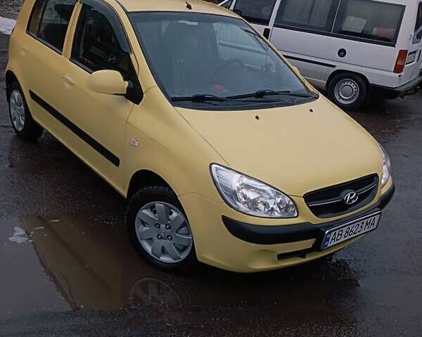 Желтый Хендай Гетц, объемом двигателя 1.4 л и пробегом 120 тыс. км за 5500 $, фото 1 на Automoto.ua