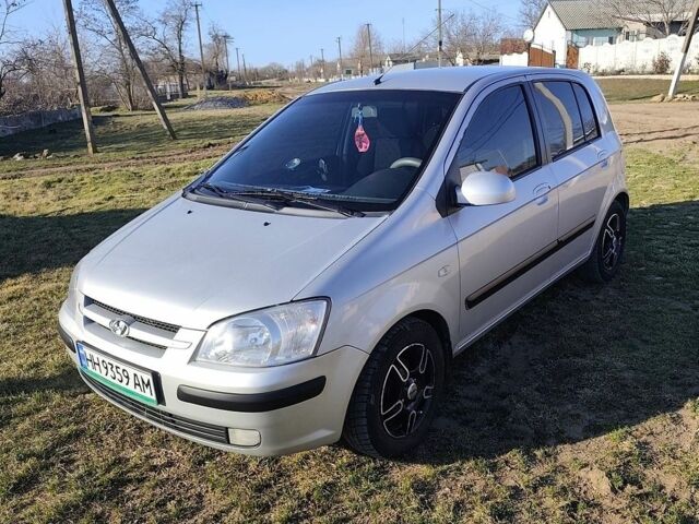 Сірий Хендай Гетц, об'ємом двигуна 1.34 л та пробігом 300 тис. км за 3150 $, фото 1 на Automoto.ua