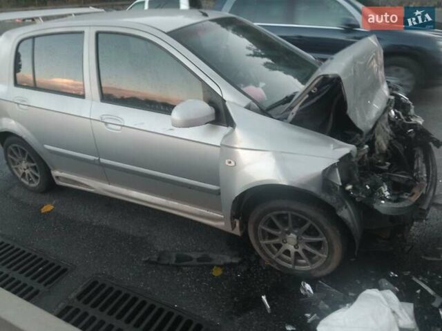 Серый Хендай Гетц, объемом двигателя 1.3 л и пробегом 178 тыс. км за 1500 $, фото 1 на Automoto.ua