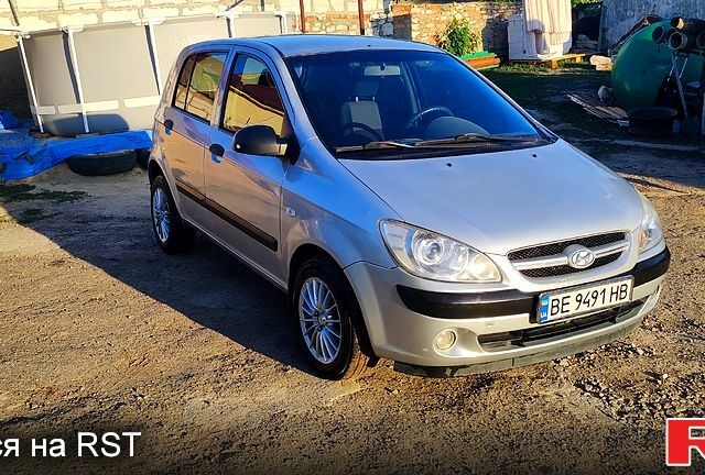 Серый Хендай Гетц, объемом двигателя 1.3 л и пробегом 166 тыс. км за 5100 $, фото 1 на Automoto.ua
