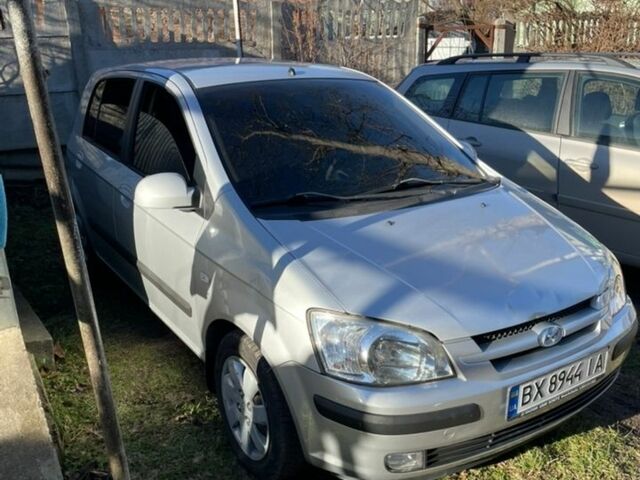Серый Хендай Гетц, объемом двигателя 1.4 л и пробегом 155 тыс. км за 3200 $, фото 1 на Automoto.ua