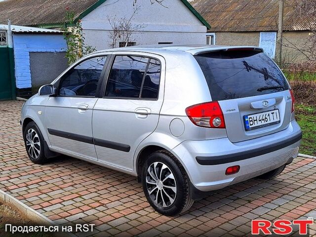 Серый Хендай Гетц, объемом двигателя 1.3 л и пробегом 0 тыс. км за 4800 $, фото 1 на Automoto.ua