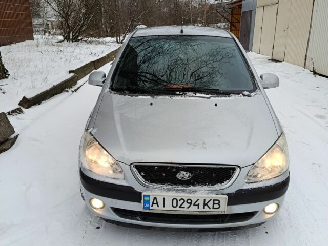 Серый Хендай Гетц, объемом двигателя 1.4 л и пробегом 300 тыс. км за 4100 $, фото 1 на Automoto.ua