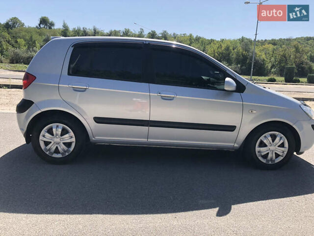 Серый Хендай Гетц, объемом двигателя 1.4 л и пробегом 185 тыс. км за 5548 $, фото 1 на Automoto.ua