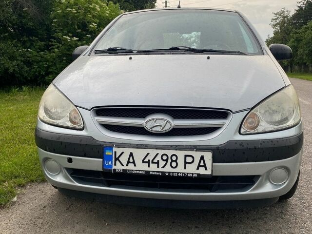 Серый Хендай Гетц, объемом двигателя 1.1 л и пробегом 240 тыс. км за 3600 $, фото 1 на Automoto.ua