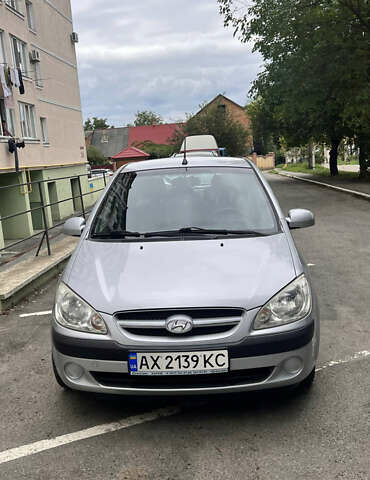 Серый Хендай Гетц, объемом двигателя 1.4 л и пробегом 193 тыс. км за 3250 $, фото 1 на Automoto.ua