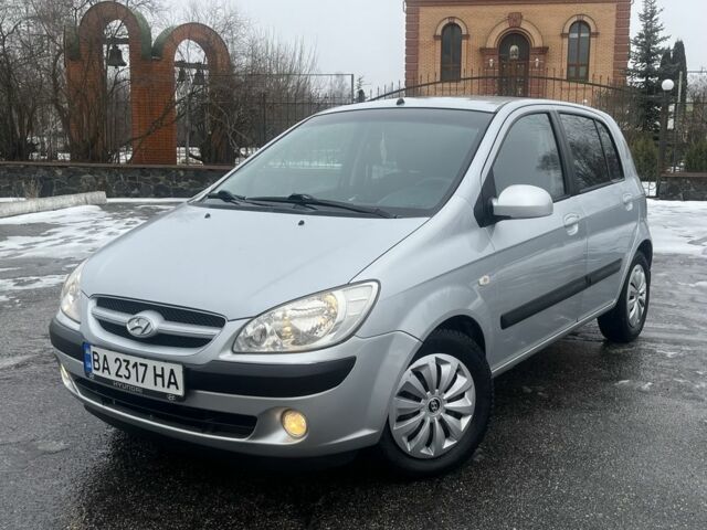 Серый Хендай Гетц, объемом двигателя 1.4 л и пробегом 183 тыс. км за 5650 $, фото 1 на Automoto.ua