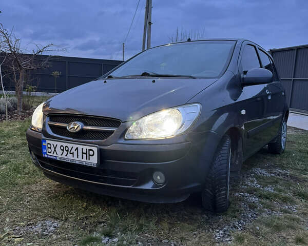 Сірий Хендай Гетц, об'ємом двигуна 1.4 л та пробігом 245 тис. км за 3950 $, фото 1 на Automoto.ua