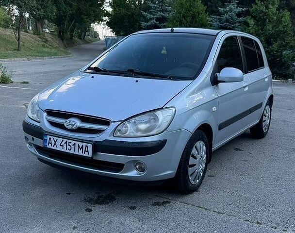 Серый Хендай Гетц, объемом двигателя 1.4 л и пробегом 240 тыс. км за 5450 $, фото 1 на Automoto.ua