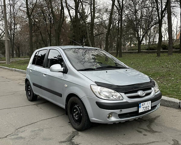 Серый Хендай Гетц, объемом двигателя 1.09 л и пробегом 263 тыс. км за 3200 $, фото 1 на Automoto.ua