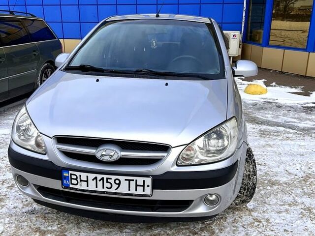 Серый Хендай Гетц, объемом двигателя 1.4 л и пробегом 21800 тыс. км за 5300 $, фото 1 на Automoto.ua