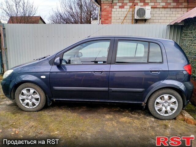 Серый Хендай Гетц, объемом двигателя 1.4 л и пробегом 140 тыс. км за 4200 $, фото 1 на Automoto.ua