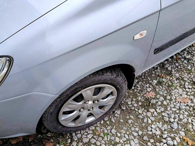 Сірий Хендай Гетц, об'ємом двигуна 1.6 л та пробігом 130 тис. км за 5000 $, фото 1 на Automoto.ua