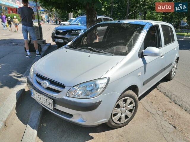 Серый Хендай Гетц, объемом двигателя 1.09 л и пробегом 200 тыс. км за 4000 $, фото 1 на Automoto.ua