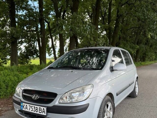 Серый Хендай Гетц, объемом двигателя 1.4 л и пробегом 174 тыс. км за 4900 $, фото 1 на Automoto.ua