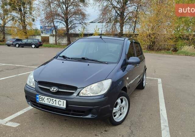 Серый Хендай Гетц, объемом двигателя 1.5 л и пробегом 260 тыс. км за 4199 $, фото 1 на Automoto.ua